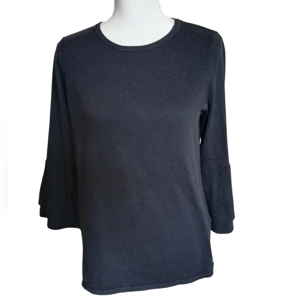 Chicos sweater with Bell sleeves Chicos size 1 USA medium - Picture 1 of 6